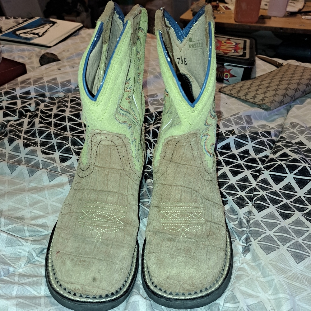 Ariat boys boots